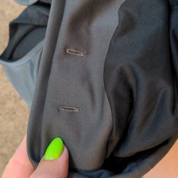 Adidas women’s running shorts SZ S - Picture 8 of 10